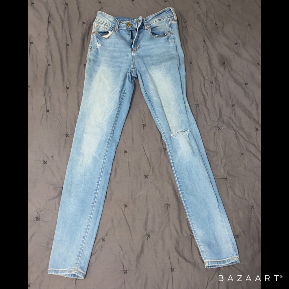 Light Old Navy rockstar jeans